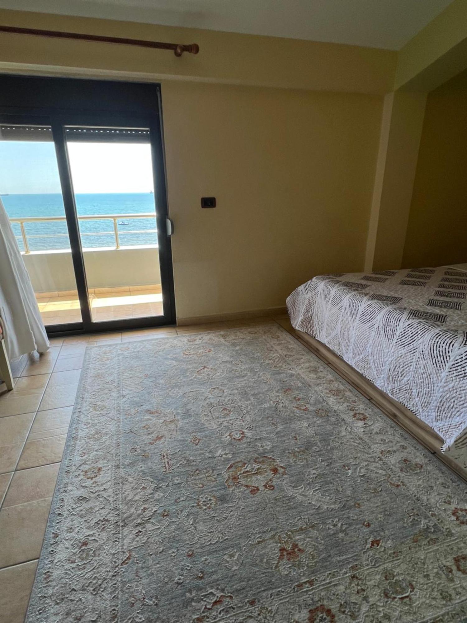Galante Hotel Durrës Zimmer foto