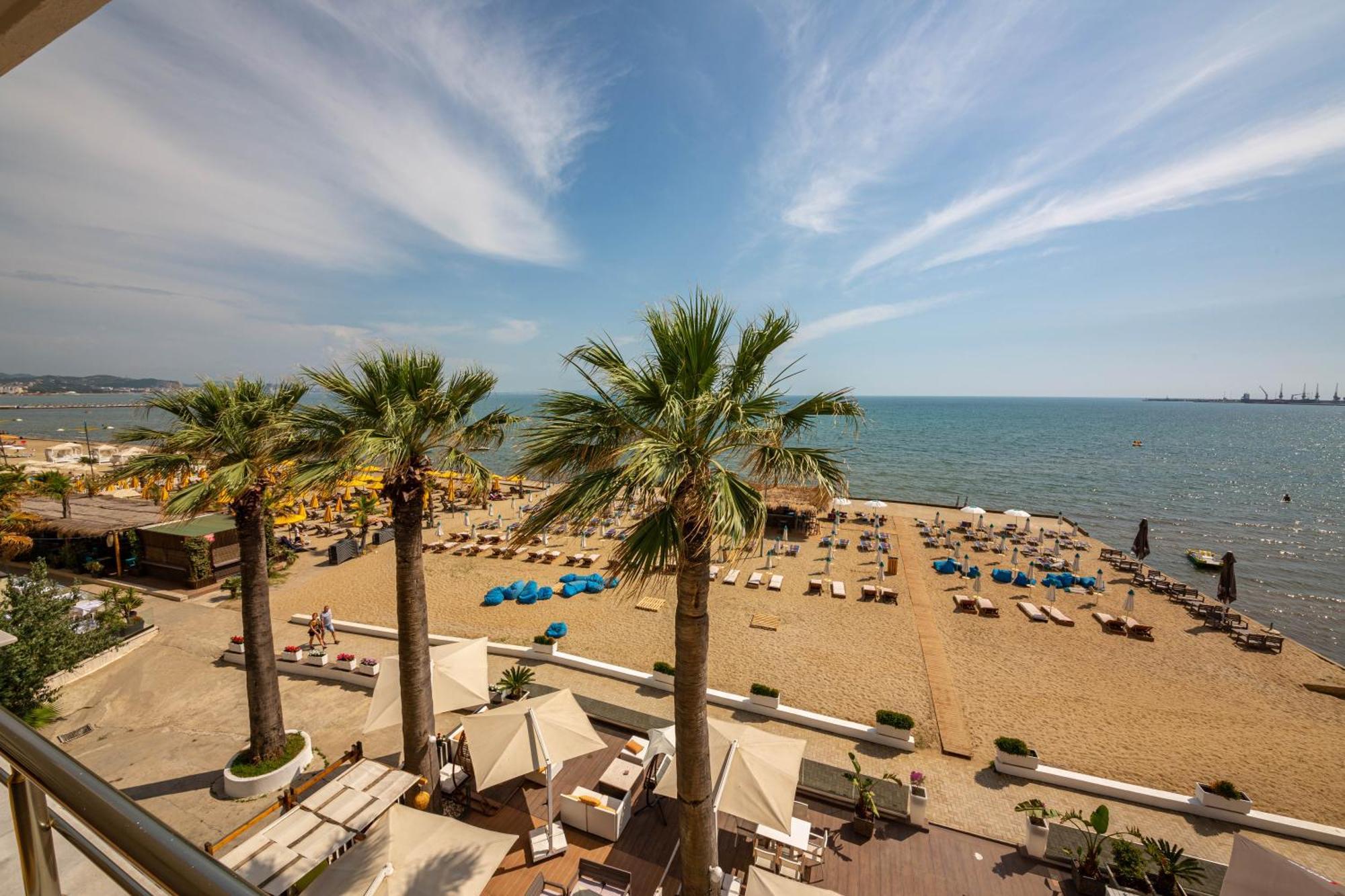 Galante Hotel Durrës Zimmer foto